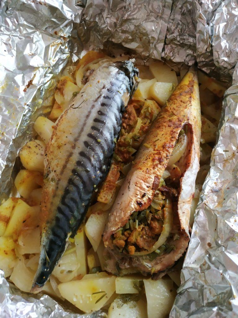 Вкусная скумбрия в аэрогриле – легкие и простые рецепты