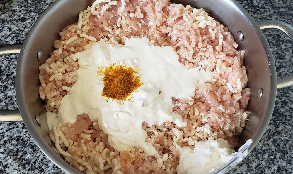 Куриный фарш и сливки