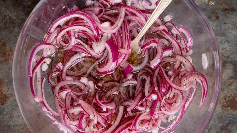 Лук в масле