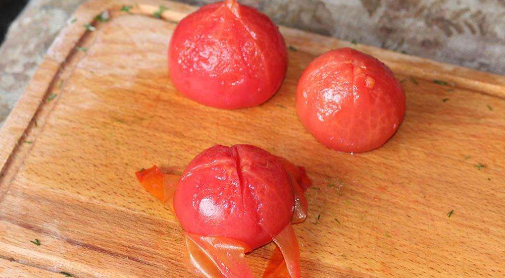 Помидоры и кожица