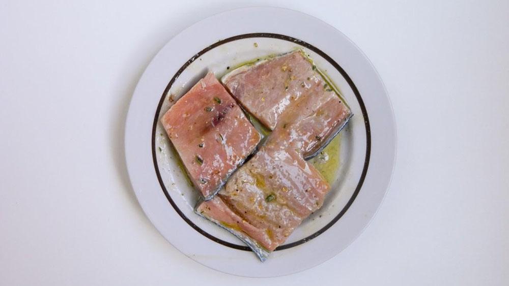 Кета в масле и специях